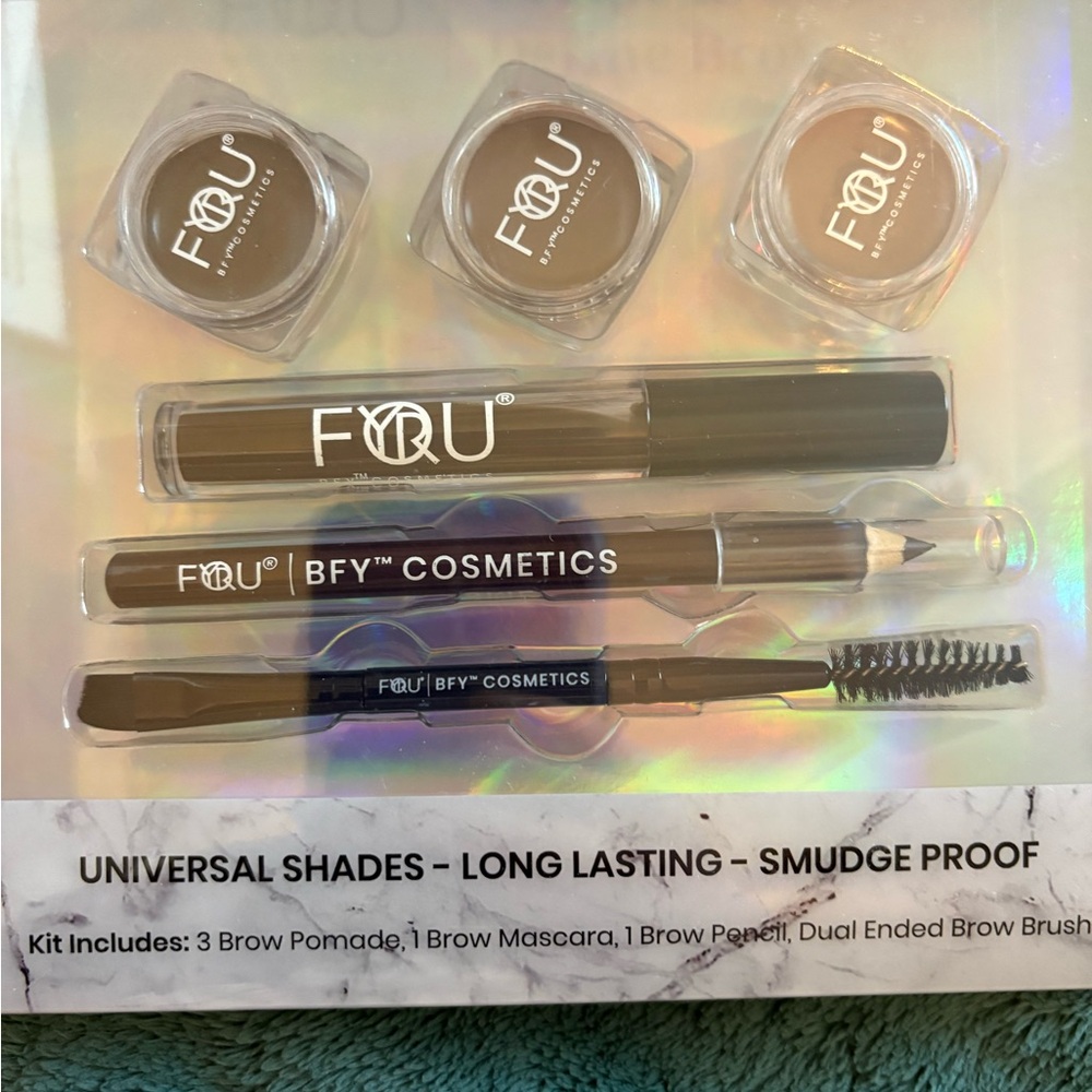 FYU Cosmetics Brow Kit